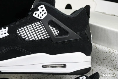 Hyperoad RETRO 'WHITE AIR 4 JORDAN THUNDER' 0827